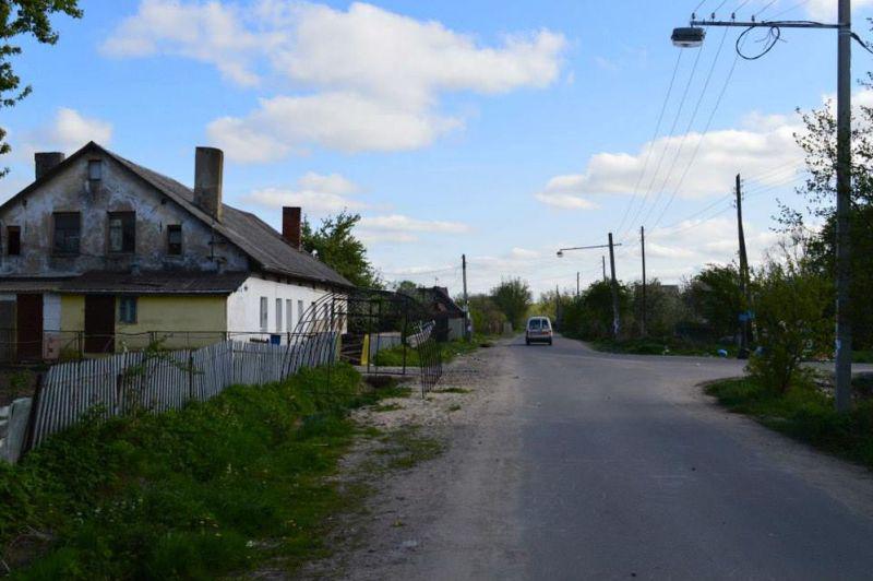 Blick auf die ehemalige Dorfstraße um 2010 (Foto: A. Rumaschik)